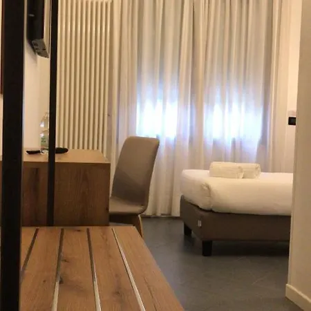 Hotel Doria 3*